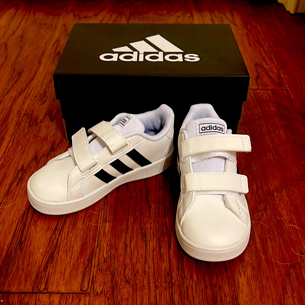 Brand Nwt Adidas Grand Court Little Boy Sneakers